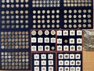 Frankrijk. Lot de 293 monnaies Françaises dont 9 argent et 5