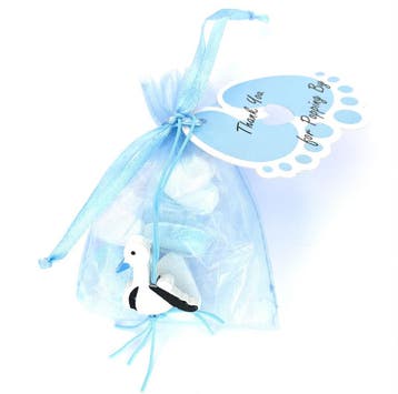 Babyshower gift met gelukspoppetje baby, button en armbandje, Verzenden, Nieuw, Feestartikel, Geboorte of Huwelijk