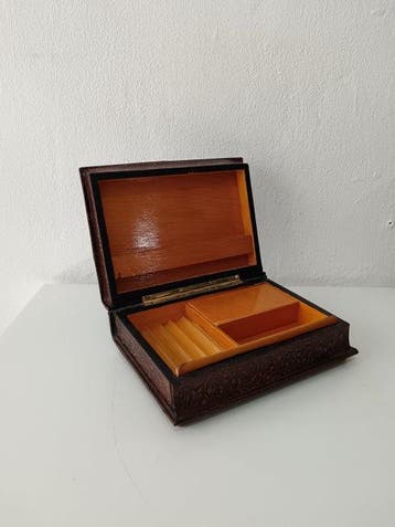 Zonder minimumprijs - Sigarettendoos - Tabaksdoos met reliëf, Nieuw