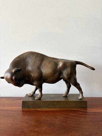 sculptuur, Sculpture taureau en bronze - 16 cm - Gepatineerd