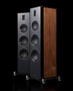 Quad Revela luidsprekers, Nieuw, Front, Rear of Stereo speakers