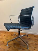 Vitra - Charles & Ray Esmes - Bureaustoel - EA108 -, Antiek en Kunst