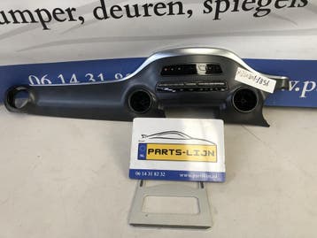 Gebruikte dashboard sierlijst met schakelaars en luchtrooste, Auto-onderdelen, Ophalen of Verzenden, Nieuw