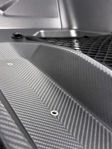 Dit betreft een BMW G82 M4 Carbon achter bank verwijdering, Verzenden