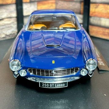 KK Scale 1:18 - Modelauto - KK Scale - 1:18 - Ferrari 250 GT, Nieuw
