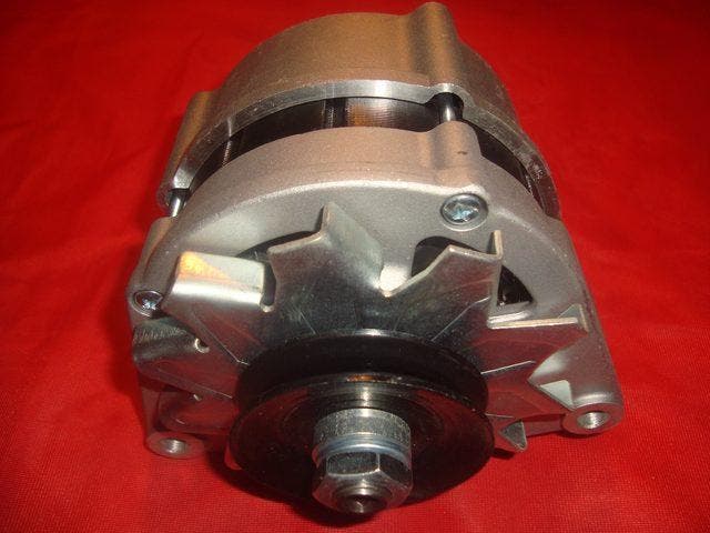 Dynamo | Mercedes w107, Auto-onderdelen, Elektronica en Kabels, Ophalen of Verzenden