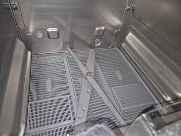 Hobart vaatwasser in veiling horeca-apparatuur, Nieuw zonder verpakking, Reinigen