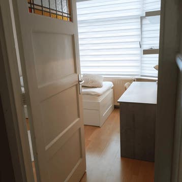Kamer in Den Haag gevonden voor €550,- pm, Huizen en Kamers, Kamers te huur, Minder dan 20 m², Den Haag