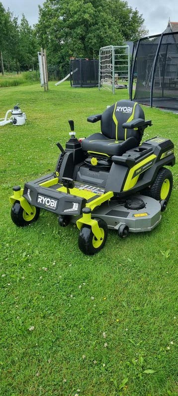 Ryobi TRX 137 accu zitmaaier, Ophalen, Mulchfunctie, Zo goed als nieuw, 120 cm of meer