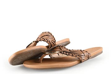 Arezzo Slippers in maat 37 Cognac, Slippers, Overige kleuren, Verzenden, Arezzo