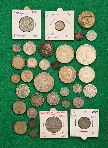 Wereld. Collection of 33 old and varied silver world coins