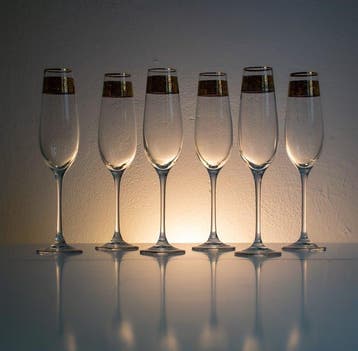Ribes the art of glass - Luke Vestidello - Champagne fluitje, Antiek en Kunst