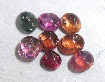 Prachtige partij spinellen 100% natuurlijk Cabochon- 0.94 g, Verzamelen, Mineralen en Fossielen