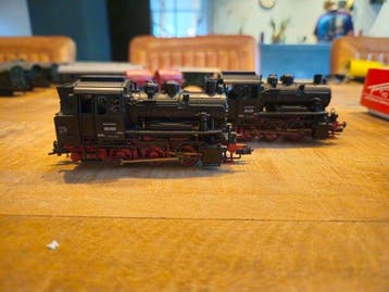 Fleischmann H0 - Tender locomotief (2) - Twee bijna, Hobby en Vrije tijd, Nieuw