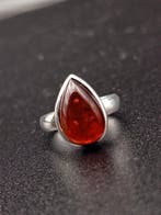 Ring van 925 zilver met granaat topkwaliteit, uniek stuk -