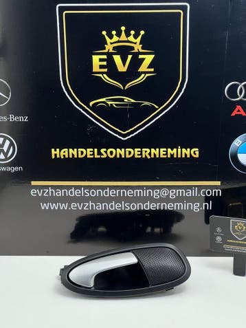 Portiergreep 4 deur rechts voor Seat Leon 2010 Art.5P0837114, Gebruikt, Seat