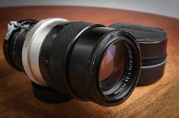 Nikon Nikkor-Q Auto 1:2.8 f=135mm + douleur Cameralens, Nieuw