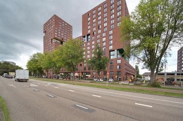 Te Huur 1 Kamer Appartement Europaplein In Utrecht, Huizen en Kamers, Utrecht-stad, Direct bij eigenaar, Appartement, Utrecht