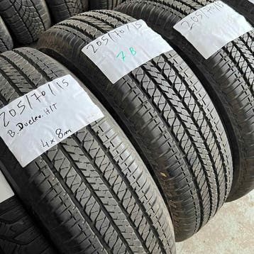 2 x Bridgestone 205-70-15 Zomerbanden 8mm, Auto-onderdelen, Gebruikt, 15 inch, Band(en), Personenwagen