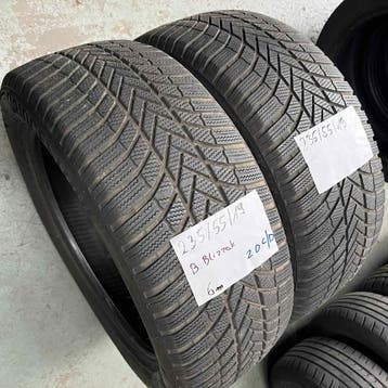 2 x Bridgestone Blizzak 235-55-19 Winterbanden 6mm, Auto-onderdelen, Banden en Velgen, 19 inch, Gebruikt, 235 mm, Band(en)