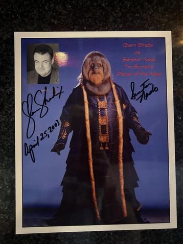 Planet of The Apes - Gesigneerde foto Senator Nado, Ophalen of Verzenden, Nieuw, Film, Foto of Kaart