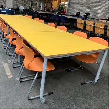 (MDK-107154) Marko verrijdbare tafel, Ophalen of Verzenden, Gebruikt