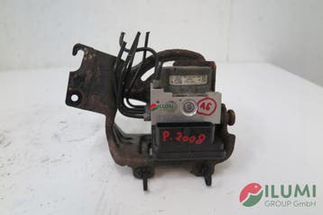 Rempomp ABS Peugeot 2008 I Lift 9817961380, Verzenden, Gebruikt, Peugeot