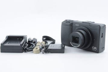 Ricoh GR DIGITAL IV - 1,575 shots Digitale camera, Nieuw