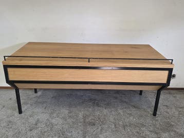 Presentatietafel – B170 x D70 x H80 cm, Zakelijke goederen, Gebruikt