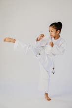 Arawaza Lightweight karatepak SL | WKF | Wit (Maat: 120), Sport en Fitness, Vechtsporten en Zelfverdediging, Verzenden, Nieuw