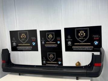 VW Crafter achterbumper+bumperhoeken rechts en links bj2021, Gebruikt, Links, Volkswagen, Bumper