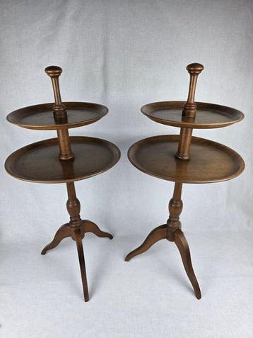 Dienblad - Hout - Set van twee bijzettafels / etagère, Antiek en Kunst, Curiosa en Brocante