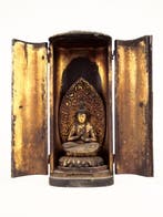 Seating statue of Amida Buddha in a shrine - Beeld Hout -, Antiek en Kunst