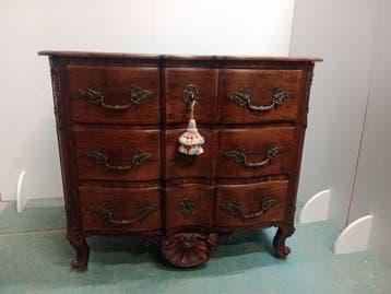 Commode - Walnoot - Provencaalse commode uit de 18e eeuw