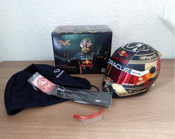 Max Verstappen 1:2 - Modelauto - Helm World Champion 2023, Nieuw