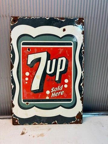 7UP Sold Here – Emaille Reclamebord - Emaille bord - Emaille