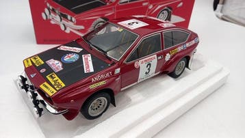Laudoracing 1:18 - Modelauto - Alfa Romeo Alfetta Gr.2, Nieuw