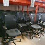 Interstuhl Every bureaustoel - zwarte stof en netweave rugle, Zo goed als nieuw