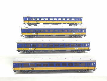 Märklin H0 - 4164/4165 - Modeltrein personenwagen (4) - 4x, Nieuw