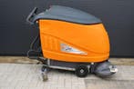 refurbished Taski Swingo 1650 pro zuig borstel schrobmachine, Zo goed als nieuw, Schrobmachine
