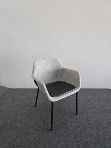 Vepa Stoel Felt, Ophalen, Gebruikt