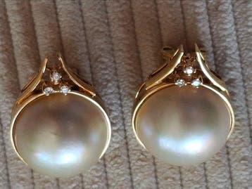 Oorbellen - 14 karaat Geel goud Parel - Diamant - Mabé, Nieuw
