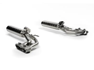 Dit betreft een Mercedes G63 W465 Akrapovic uitlaat systeem, Verzenden