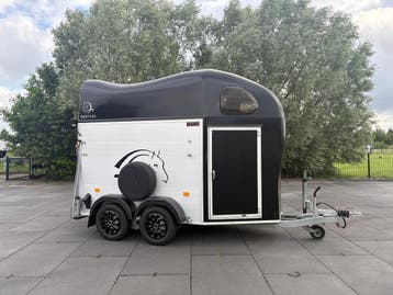 Cheval Liberte 2-paards met zadelkamer en reservewiel ALU, Ophalen, Gebruikt, Aluminium, 2-paards trailer