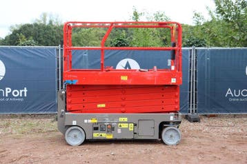 Veiling: Schaarhoogwerker Genie GS-3246 Elektrisch 2013, Ophalen