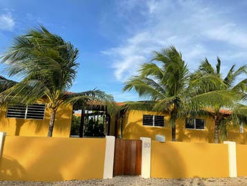 Appartement / op Bonaire / met auto !! (nieuw 1pers. studio), Bonaire, Internet, Appartement, 1 slaapkamer