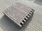 Veiling - 43,2 M2 Waterpasserende Betonklinker Paars-Bruin N, Nieuw