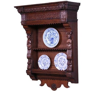 Wandkastje of wandrek met renaissance steekwerk 17e eeuw en, Ophalen of Verzenden