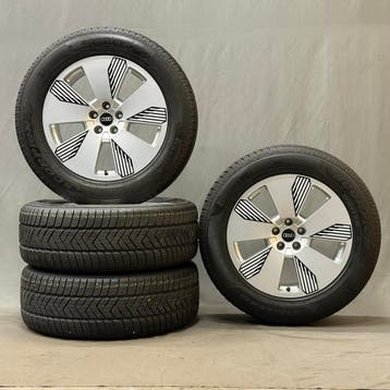 Audi e-tron/Q7/Q8–Originele 19 inch AERO Velgen Pirelli, 19 inch, Gebruikt, 255 mm, Banden en Velgen