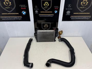 Toyota Pro-Ace bj.2018 intercooler met 2 intercooler slangen, Gebruikt, Toyota